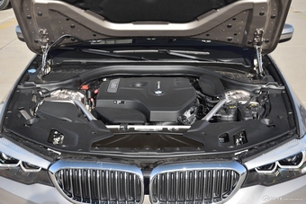 2019款宝马5系2.0T自动530Li领先型豪华套装