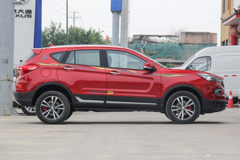 2019款海马S5 1.5T自动旗舰型230T