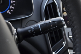 2017款艾瑞泽5e 智酷版