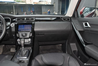 2016款驭胜S330 1.5T自动两驱舒适版