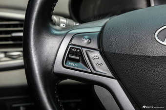 2015款Veloster飞思1.6T自动豪华版