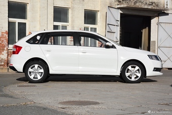 2018款昕动1.6L自动舒适版