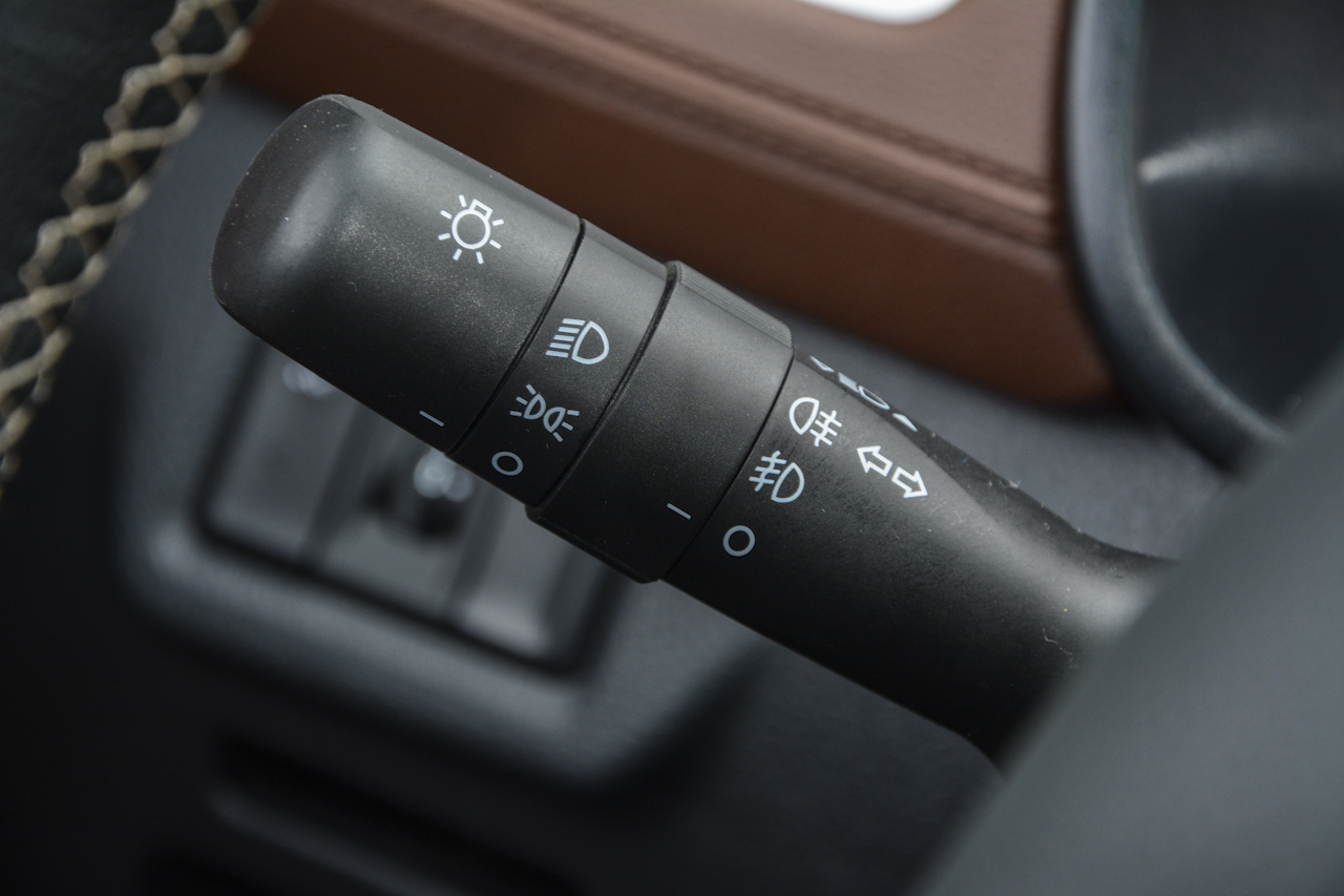 2017款斯威X7 1.5T自动智享型 