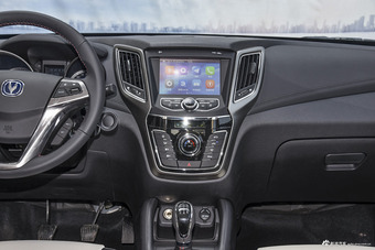 2017款CS35 1.6L手动豪华型