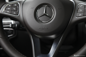 2018款奔驰GLC260 2.0T自动 4MATIC豪华型