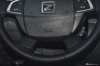 2014款 众泰Z300 新视界 1.5L 手动尊贵型