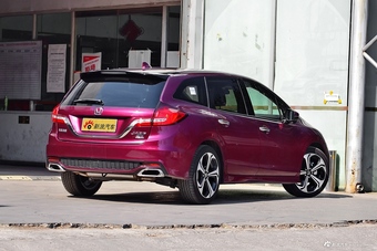 2017款杰德 1.5T自动210TURBO CVT豪华版 6座