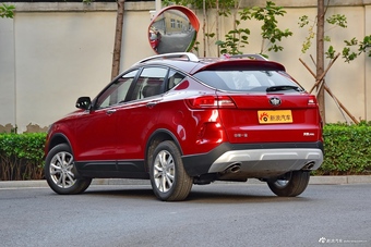 2018款奔腾X80 2.0L自动20周年纪念版