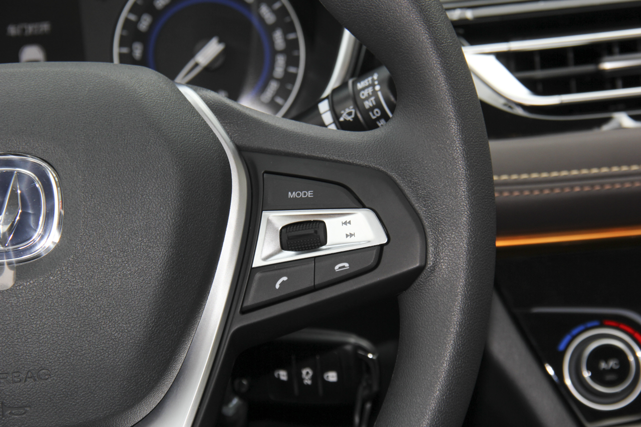 2018款逸动DT 1.6L手动智享型