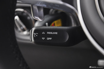 2016款保时捷Macan S 3.0T自动