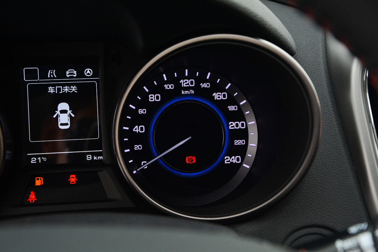 2016款逸动XT 1.6L手动俊酷型