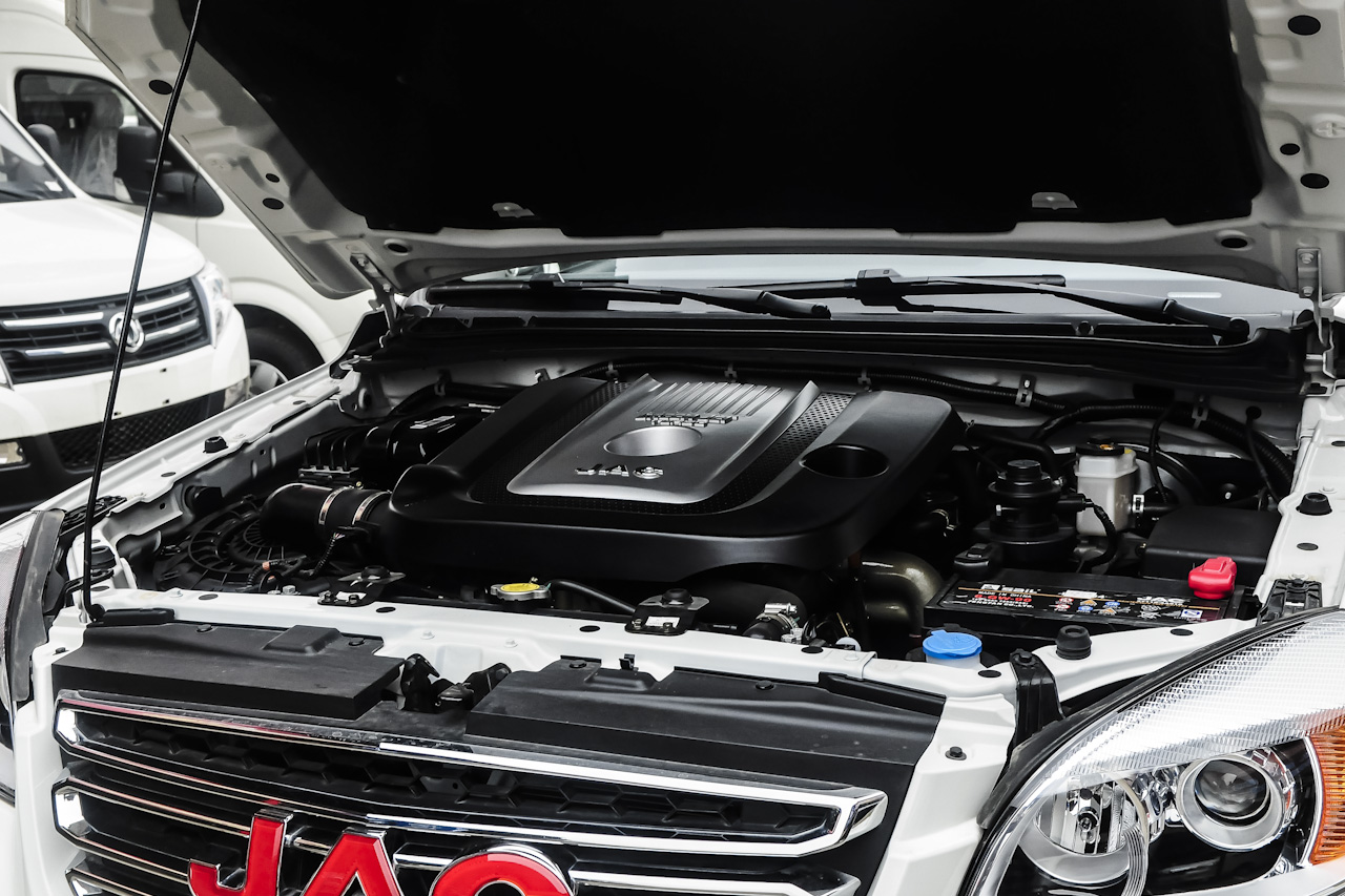 2015款帅铃T6 2.8T手动柴油新锐型HFC4DA1-2C