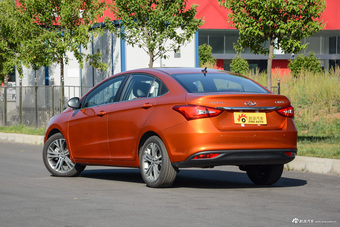 2017款艾瑞泽5 1.5L自动尊贵版 