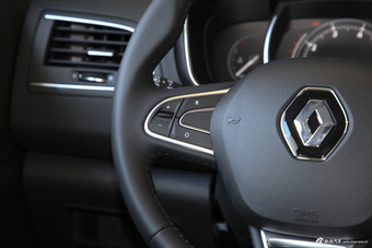 2018款科雷傲2.5L自动两驱尊贵版