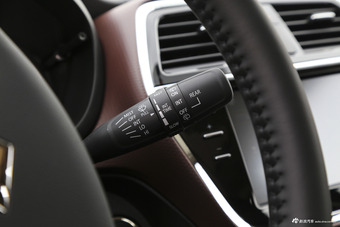 2017款骁途1.4T自动两驱都市尊享型