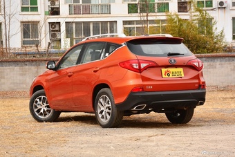 2018款比亚迪宋1.5TID自动智联尊荣型