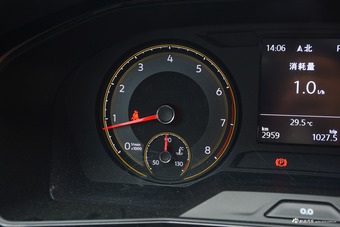 2018款朗逸1.5L自动舒适版