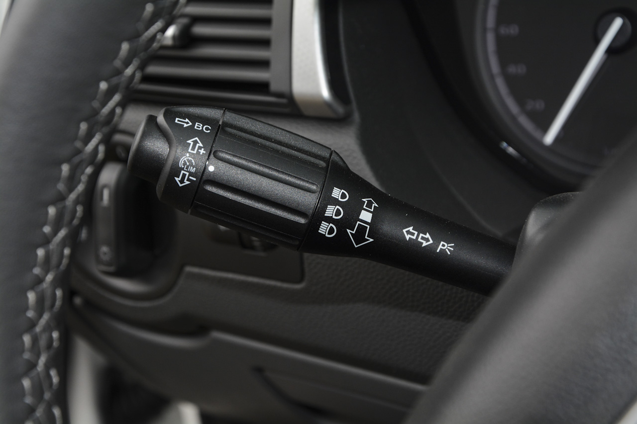  2018款观致3 GT 1.6T自动尊贵型