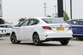 2018款名爵6 1.5T自动20T豪华智联版