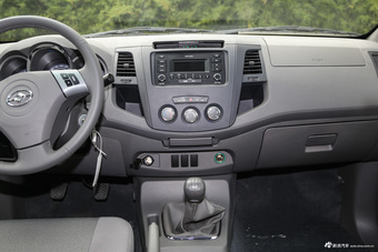 2016款黄海N1 2.8T手动柴油两驱运动版JE493ZLQ4CB