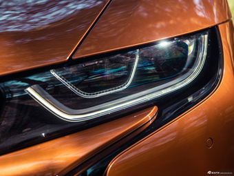 图集|宝马i8敞篷海外版发布