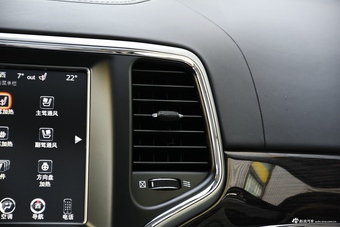 2017款大切诺基3.6L自动Summit