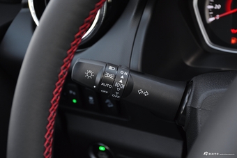 2017款东南DX3 SRG 1.5T自动旗舰型