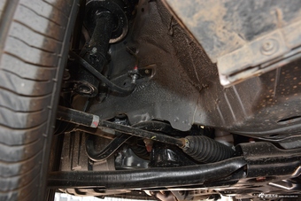 2017款陆风X2 1.6L自动铂锐版