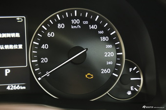 2016款雷克萨斯GS 2.5L自动300h领先版