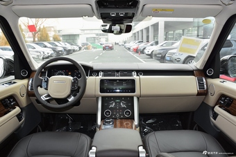 2019款揽胜3.0自动V6传世加长版