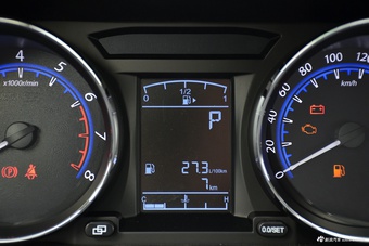 2016款风行SX6 1.6L自动豪华型