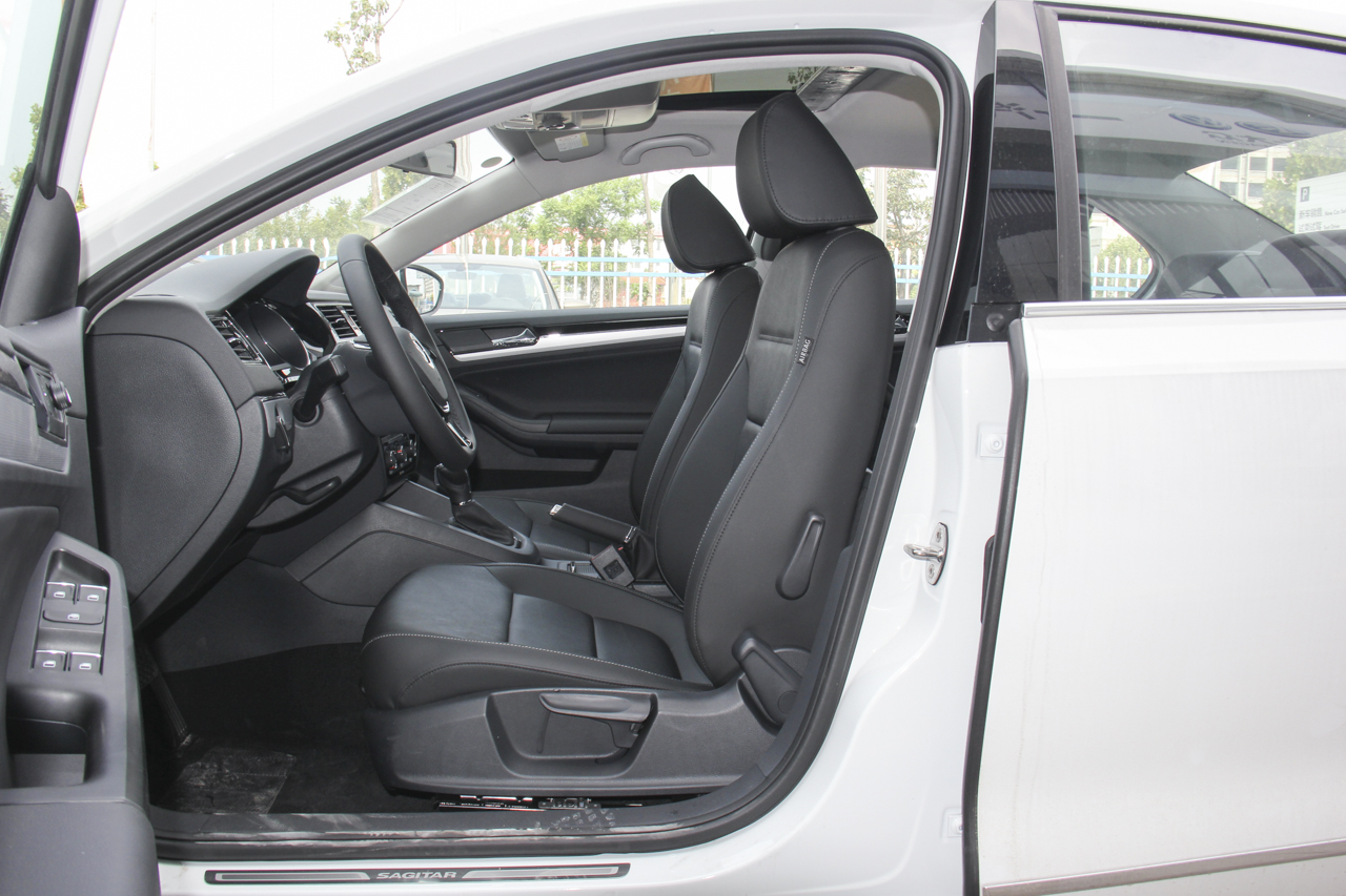 2018款速腾1.4T DSG熠动版280TSI