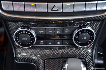 2017款奔驰G级4.0T自动G500 4x4限量版
