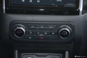 2018款欧尚X70A 1.5L手动精英型