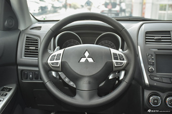 2013款劲炫ASX 2.0L自动四驱旗舰版