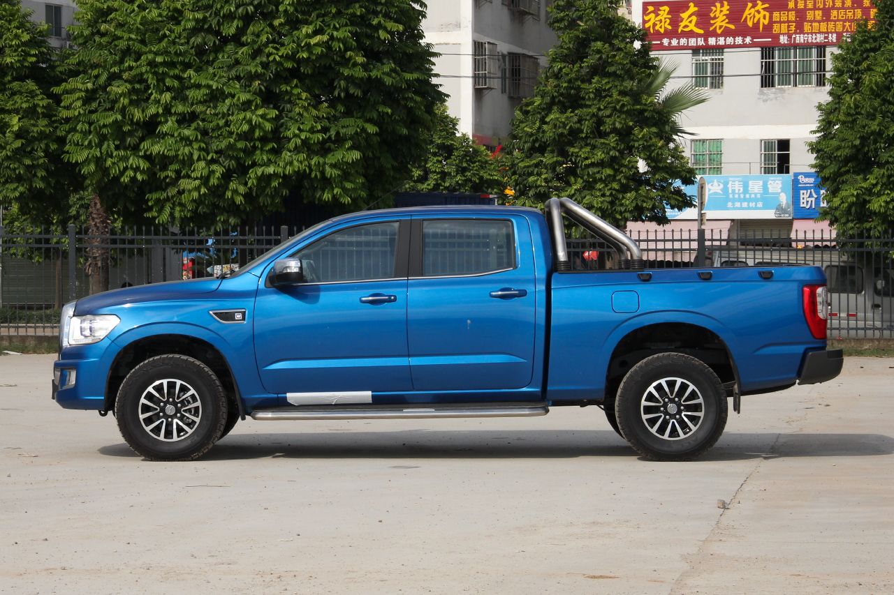 2018款领主2.5T手动两驱精英型大双JE4D25Q5A