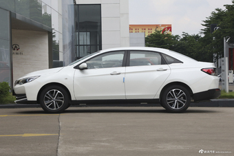 2018款启辰D60 1.6L自动舒适版