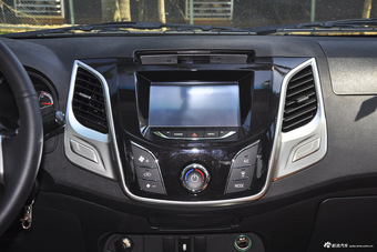 2015款黄海N1S 2.8T手动柴油四驱运动版