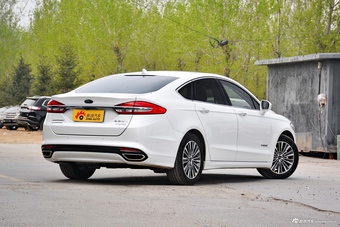 2017款蒙迪欧2.0L自动 HEV 智尊旗舰型