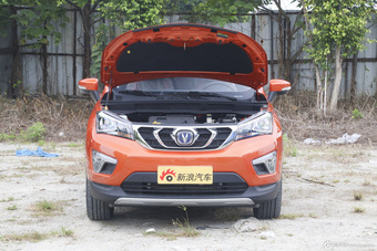 2016款长安CS15 1.5L自动时尚版图片