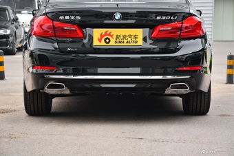 2018款宝马 5系改款 530Li xDrive 豪华套装