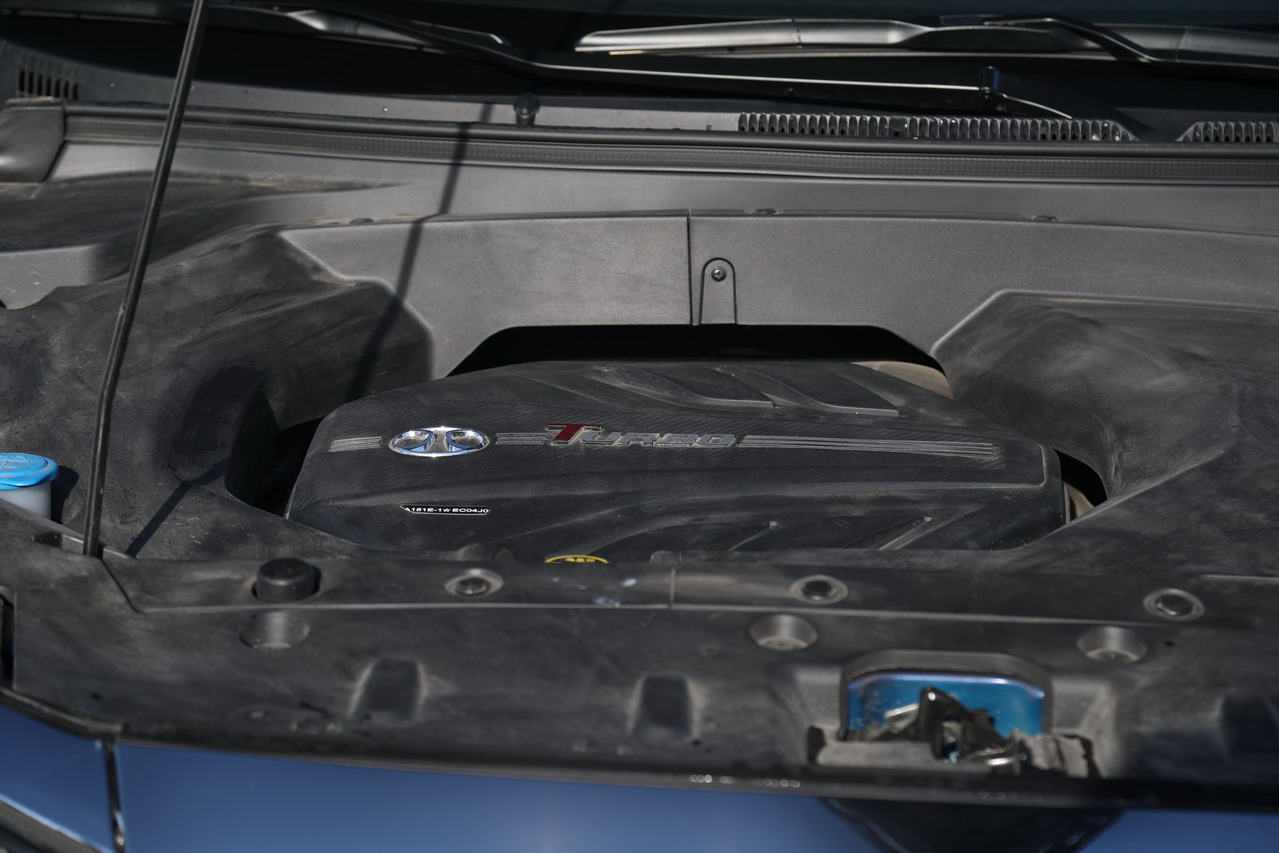 2018款北汽绅宝智行1.5T自动智领版