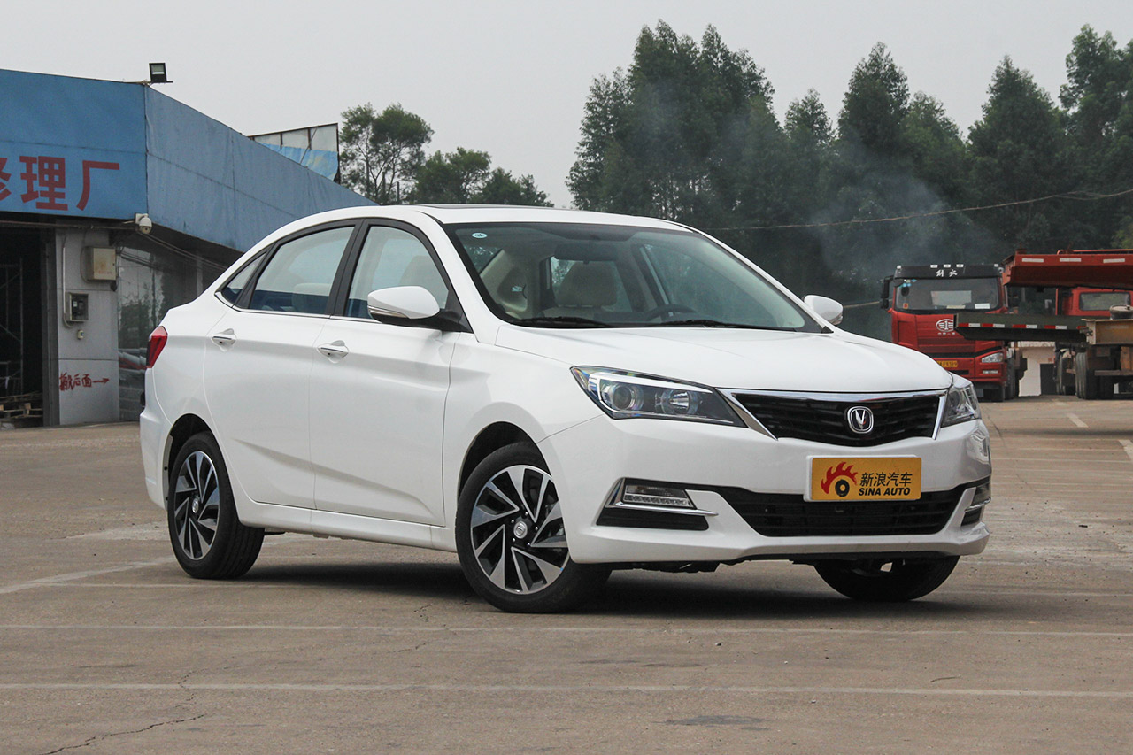 2016款悦翔V7 1.6L自动乐趣型国IV