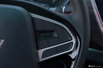  2018款福美来F5 1.6L自动豪华版