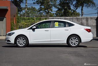 2017款威朗1.5L手动领先型15S