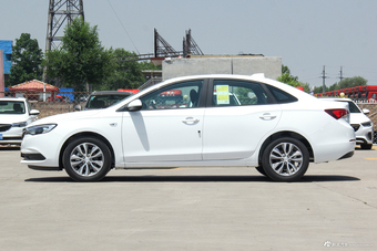 2018款英朗1.3T自动精英型18T