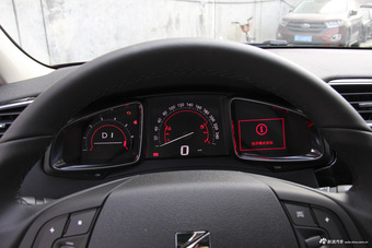 2018款DS 5LS 1.6T自动30THP时尚型