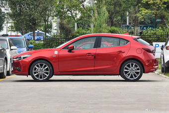 2017款马自达3昂克赛拉 两厢 2.0L 自动豪华型