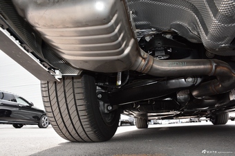 2018款奔驰E级改款2.0T自动 200L 运动型