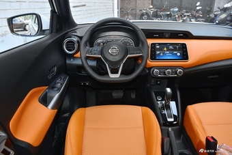 2018款日产劲客1.5L自动智联尊享版